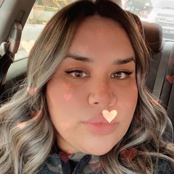 Poshmark profile picture for @jmartinez